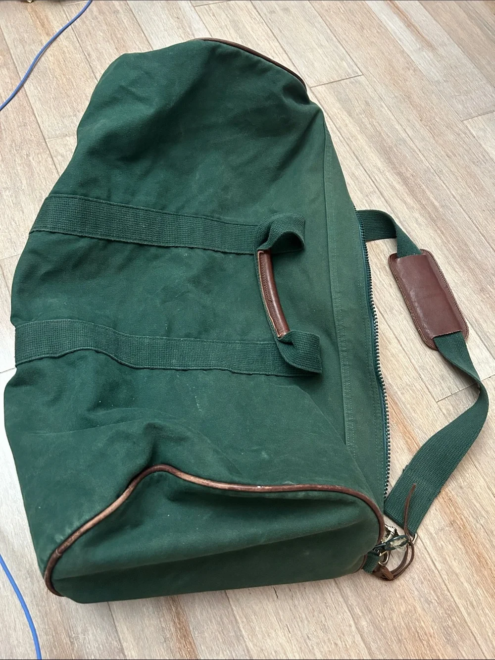 VTG Lands' End Dark Green Canvas Duffel with Brown Trim large square rigger